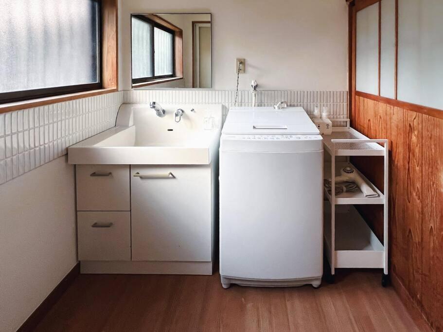 ひねもす101:宇野駅から車で5分 直島へ 最大8名様 古民家 Apartment Tamano Exterior photo