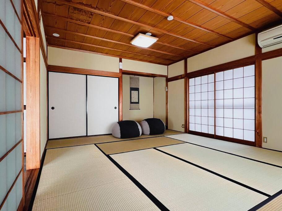 ひねもす101:宇野駅から車で5分 直島へ 最大8名様 古民家 Apartment Tamano Exterior photo
